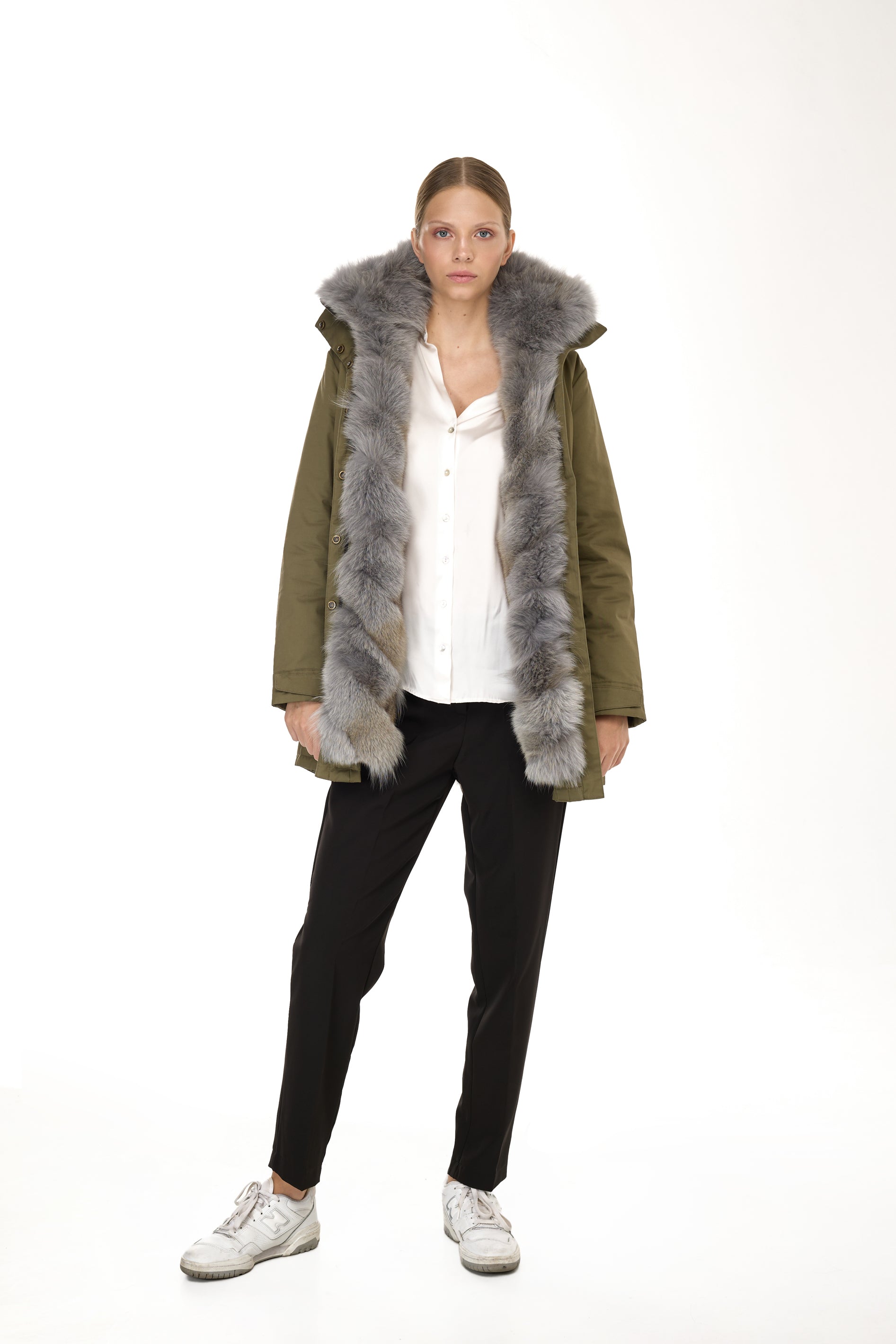 Parka Elegant GREY con Collo Alto e Gilet in pelliccia Removibile
