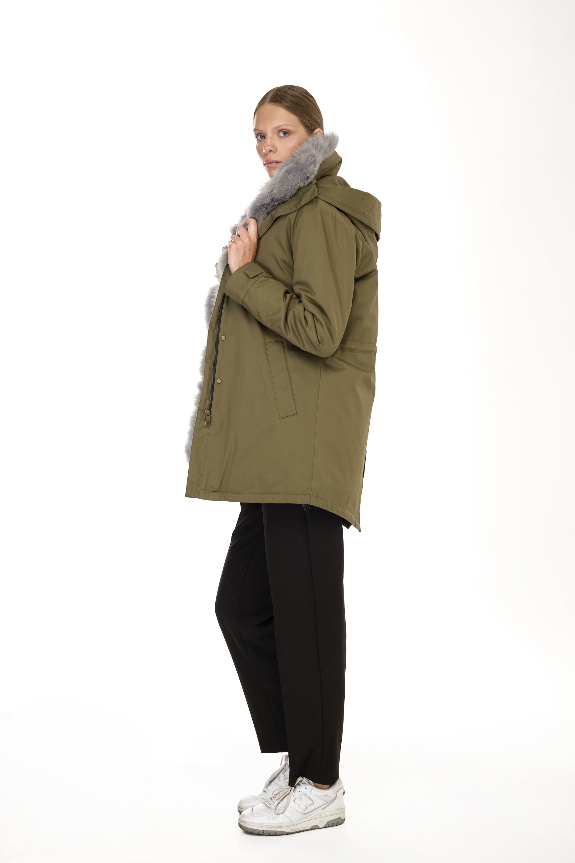 Parka Elegant GREY con Collo Alto e Gilet in pelliccia Removibile